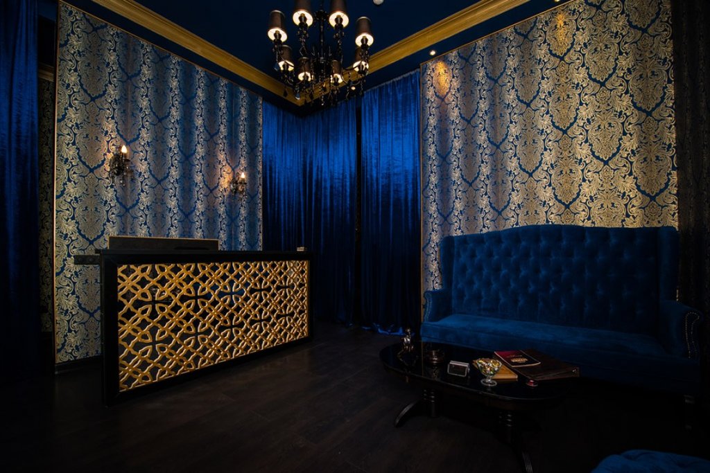 Индивидуалка Dяgilev